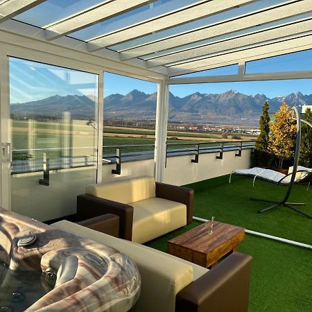 Tatra Billetee Apartman S Luxusnym Vyhladom Na Vysoketatry A Sukromnym Wellness Poprad Luaran gambar